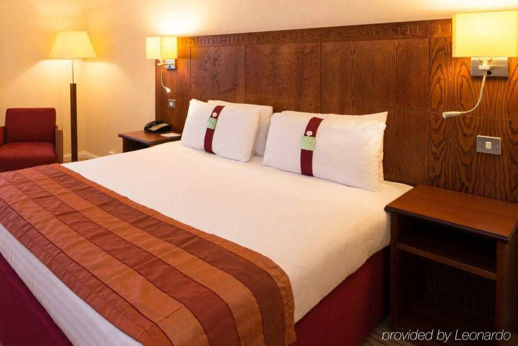 Holiday Inn Northampton by IHG