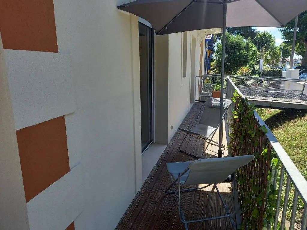 VILLA DEGANNE T2 Plein sud