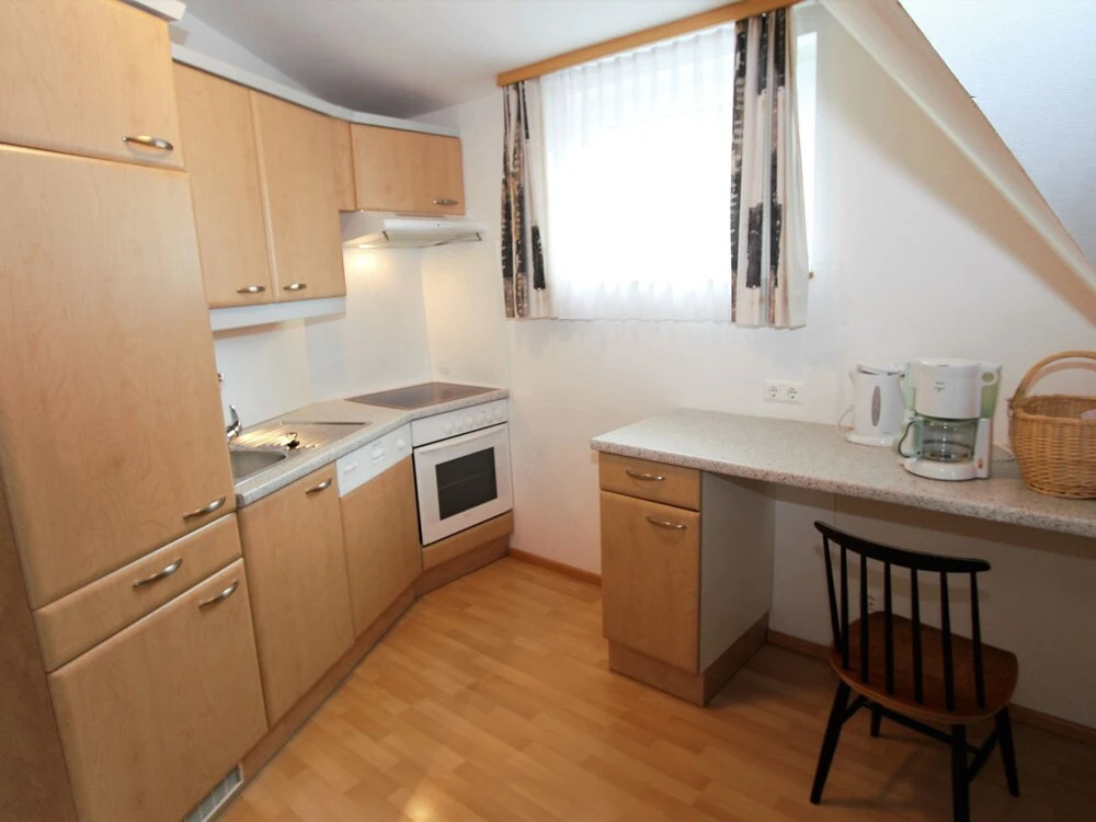 Spacious Apartment in Sankt Kanzian near Lake Klopein