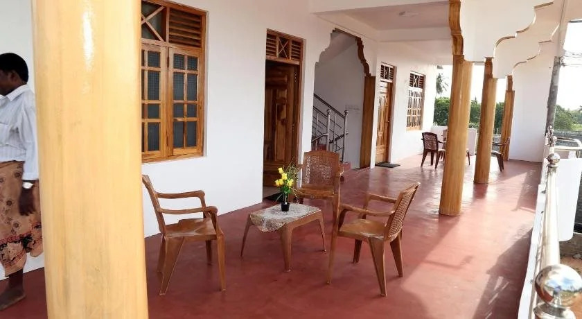 Nilaveli Star View Hotel