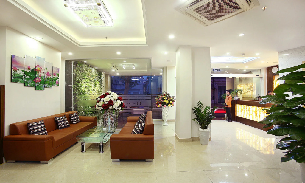 NGAO Home - West Lake