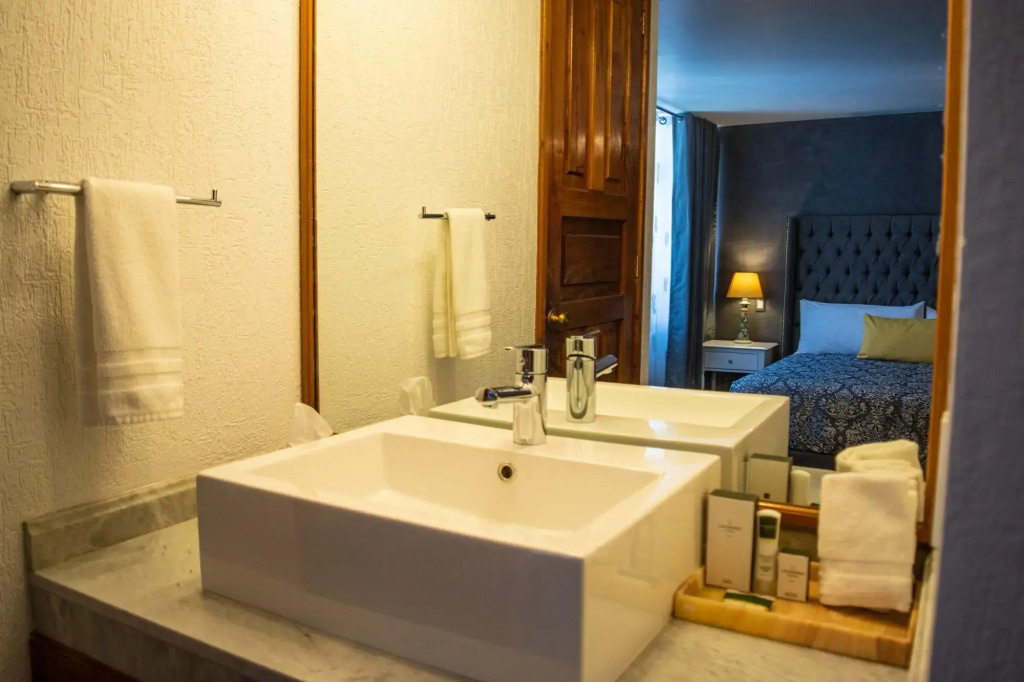 Santo Refugio Heritage Hotel