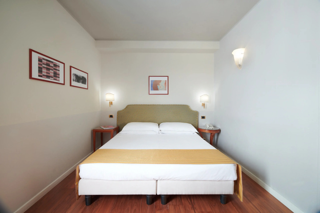 Hotel Plaza