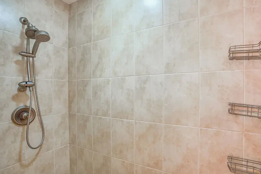Game Room & Hot Tub: Easy Cape Coral Adventures