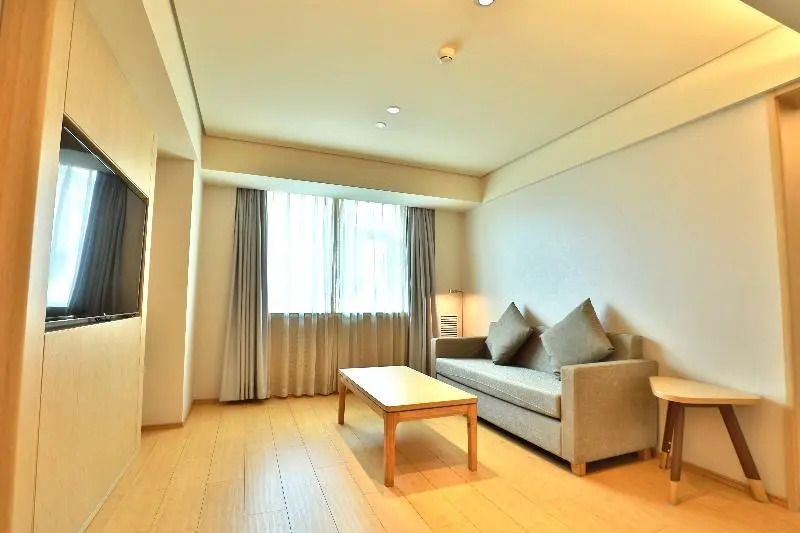 Ji Hotel (Lanzhou West Railway Station)