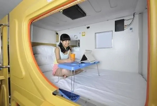 Guiyang Simple Capsule Hotel