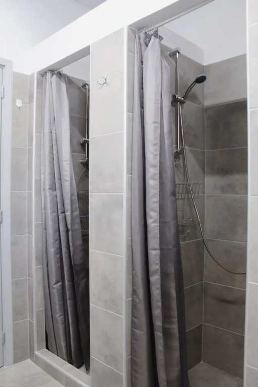 Thanasis Place Hostel