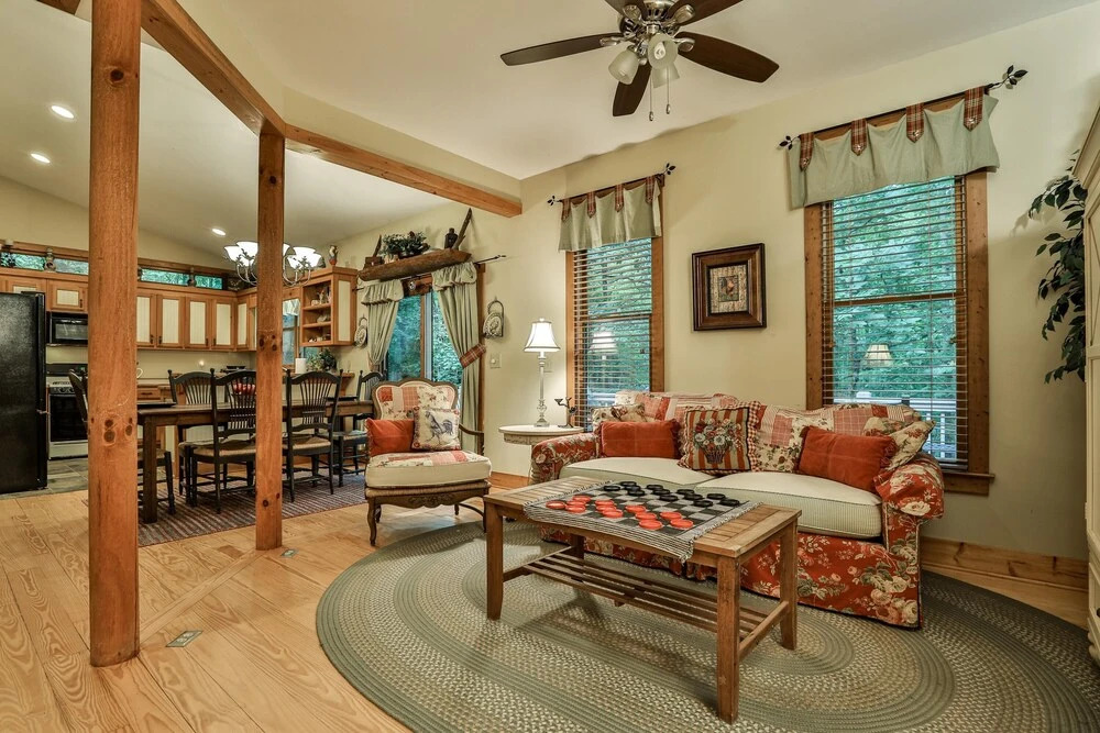 2 Duck Creek Cottage