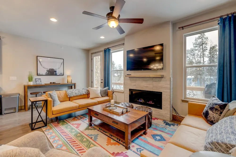 Rendezvous Luxury Chalets by Winter Park Escapes