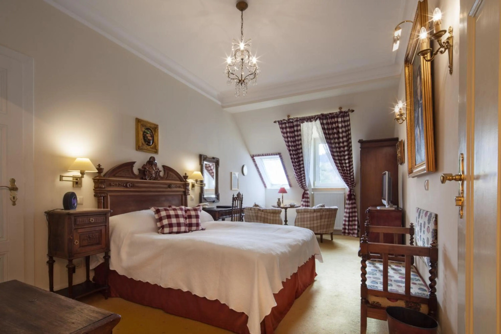 Hotel Belle Epoque