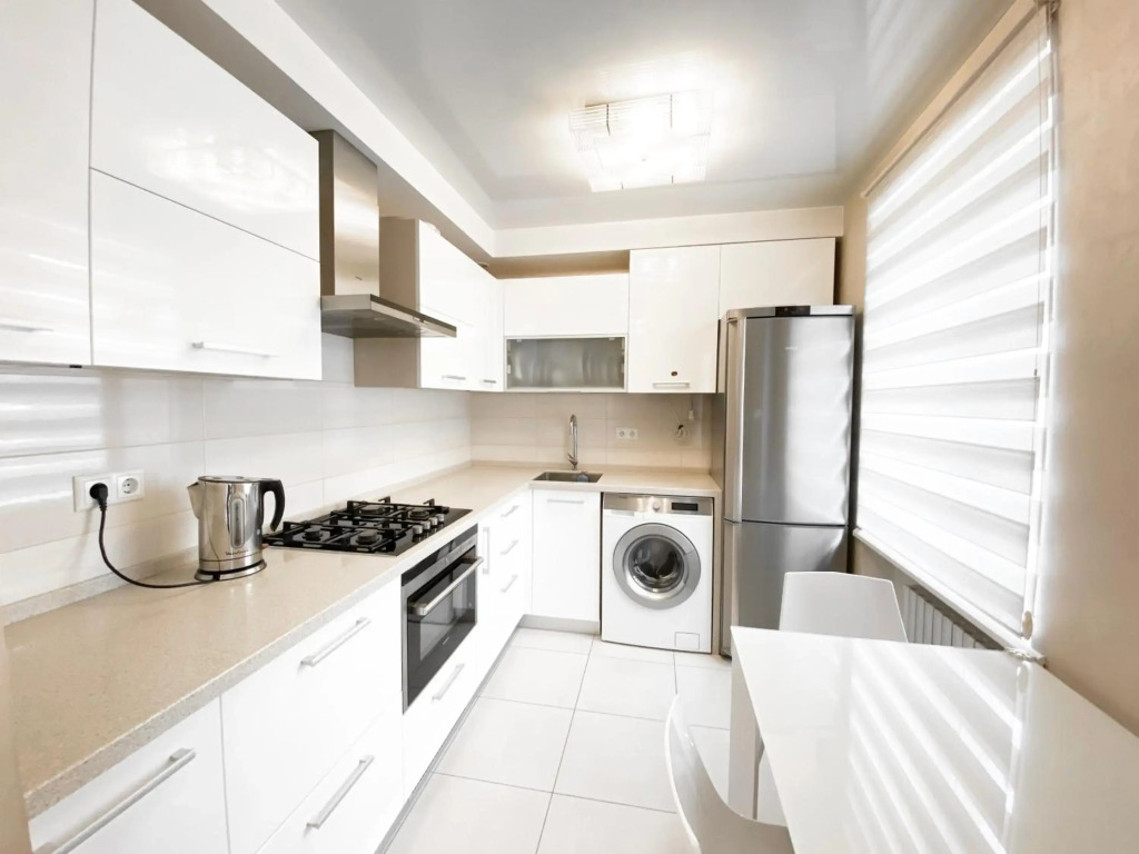 2-bedroom apartment Most City Area, Ekaterynoslav square