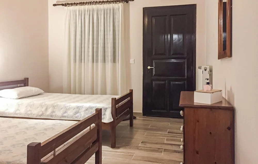 Amazing Home in Leventoxori, Ilias With Wifi and 2 Bedrooms