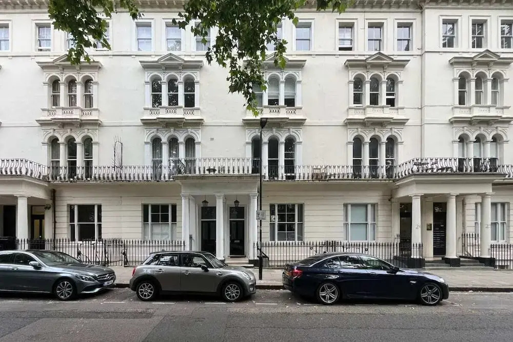 The Bayswater Retreat - Adorable 3bdr Flat With Balcony