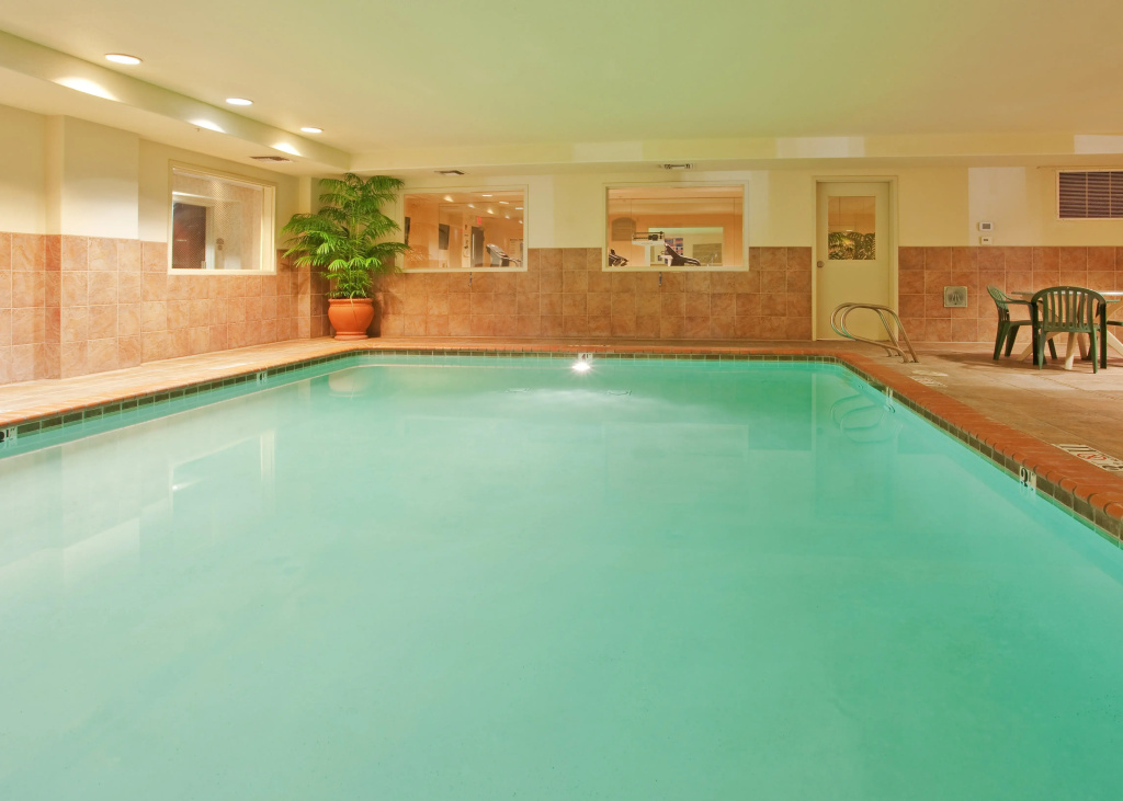 Holiday Inn Express Sacramento Airport Woodland by IHG