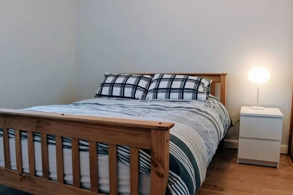 1 Bedroom Flat in City Centre Accommodates 4