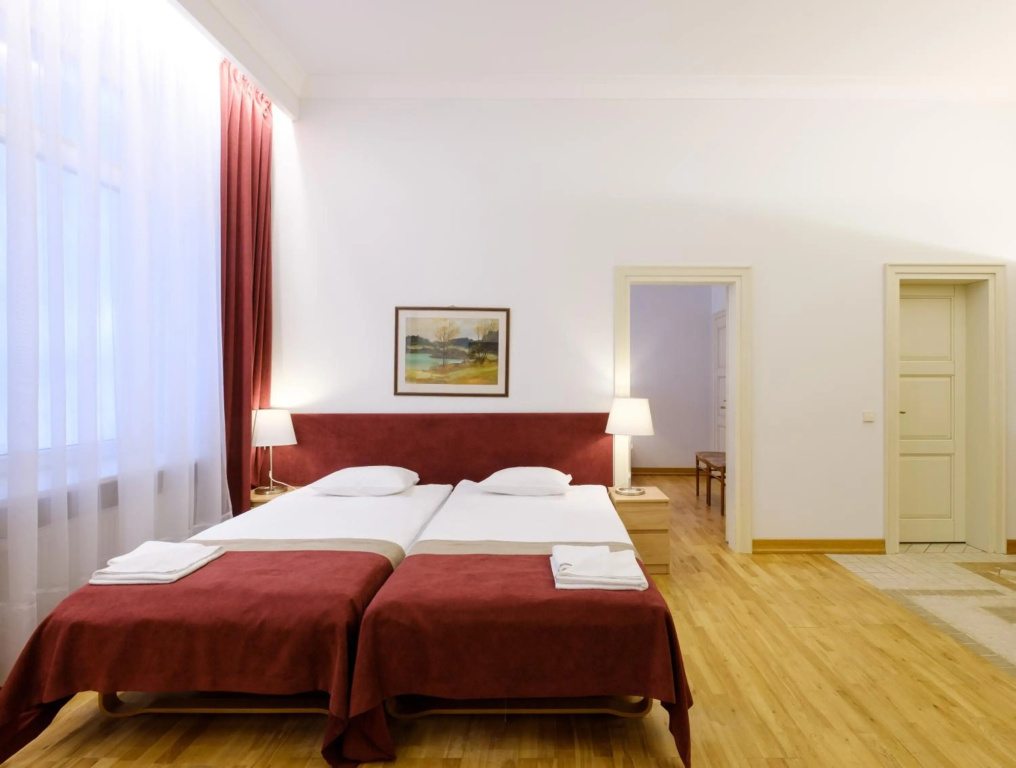 Hotel Metropolis