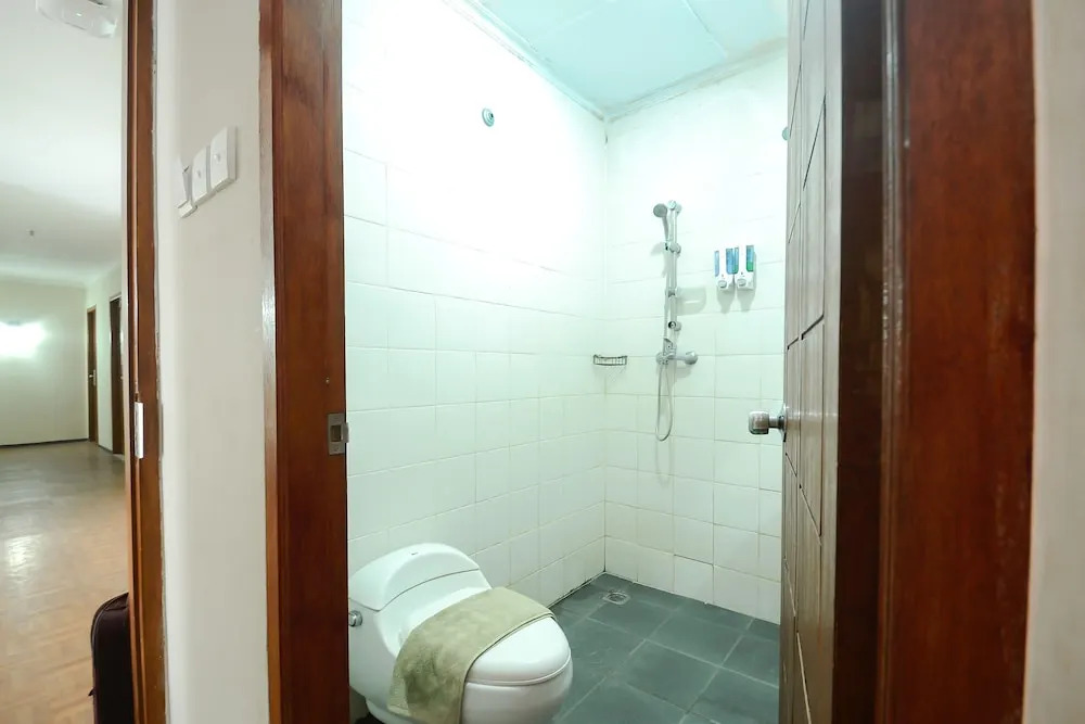 Airy Sukapura DR Wahidin 52 Cirebon