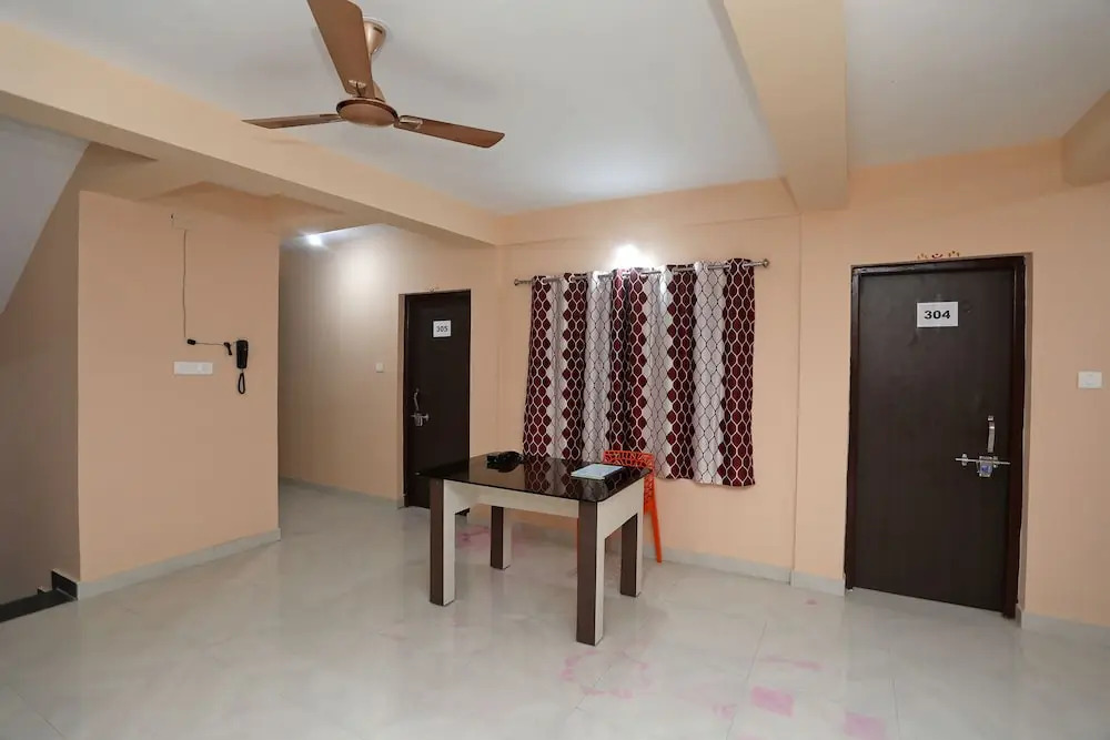 OYO 16085 Dream Sakar Inn