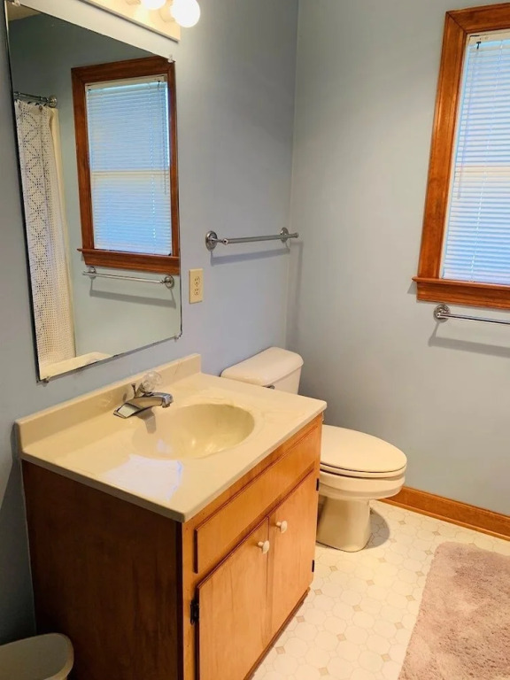 Yankee Traitor II - 4 Br Home
