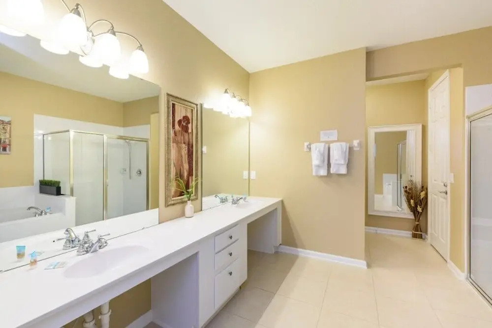 Premium Lake View [cdc Compliant] 1007 2 Bedroom Condo
