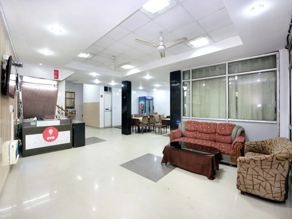 OYO 9006 New Sangam 45