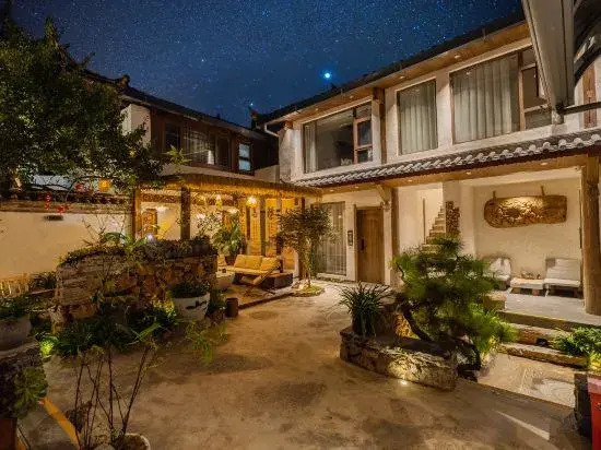 Lijiang Zifayu Designer Boutique Inn