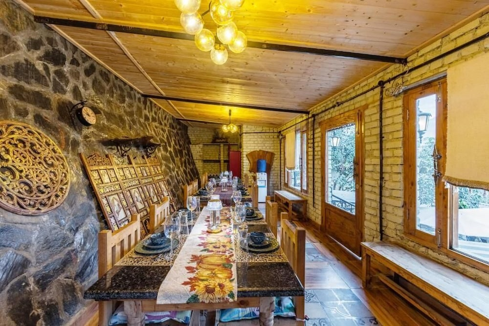 ELIVAAS Zephyr Luxury cottages