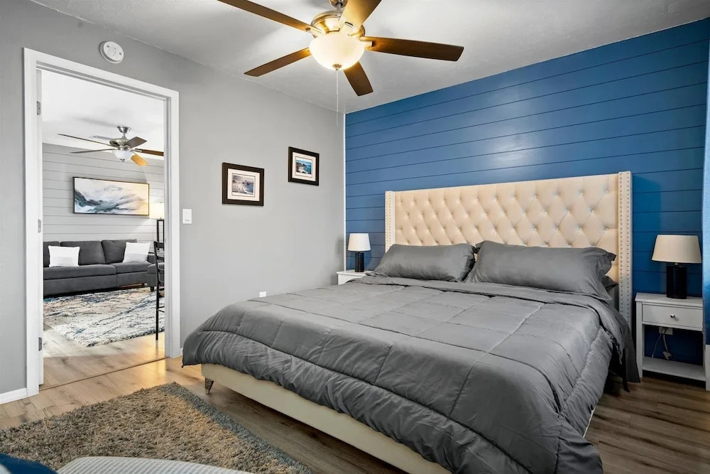 10 Chelsea Place 1 Bedroom Condo by RedAwning