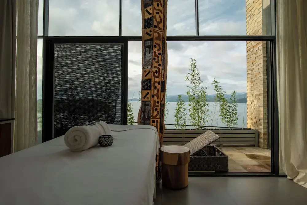 LUX* Lake Kivu