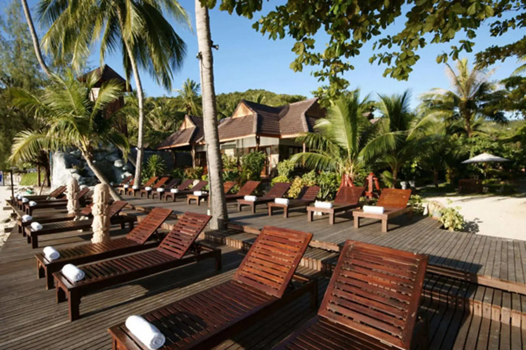 Salad Beach Resort - SHA Extra Plus