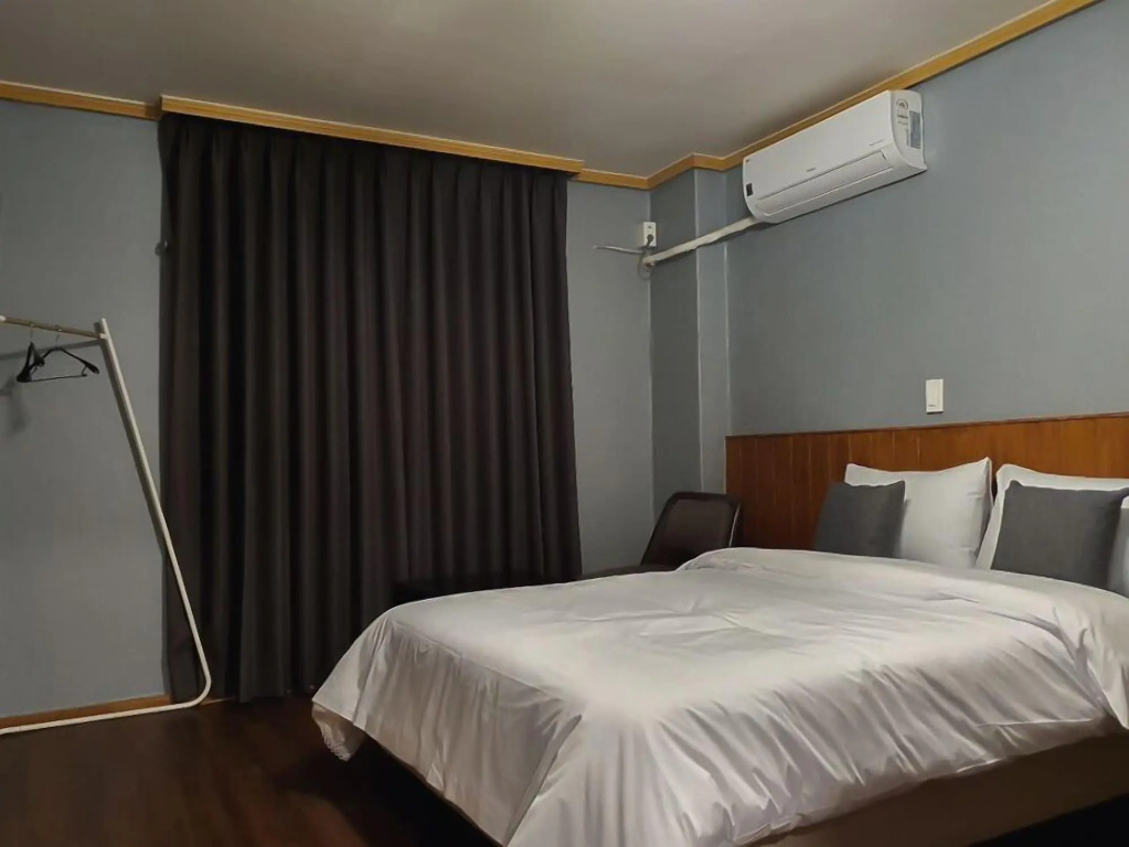 Hyundai Hotel