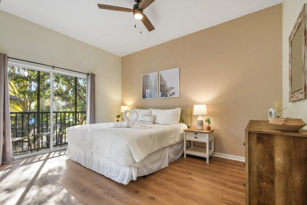 Bahama Bay 3 Bedrooms Completely Renovated