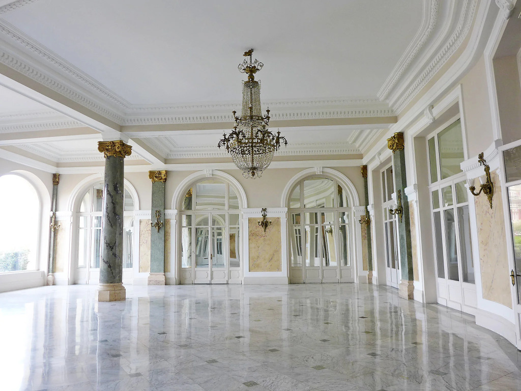 Carlton