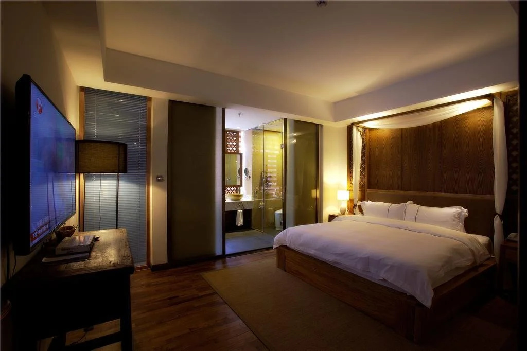 Zhengzhou City Yuanshuo Hotels Ltd.