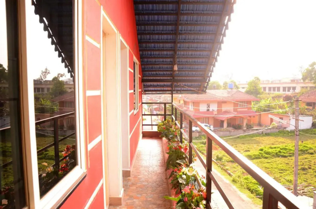 VAISHNAVI VILLA-Family Homestay-2km from bus stand-WiFi