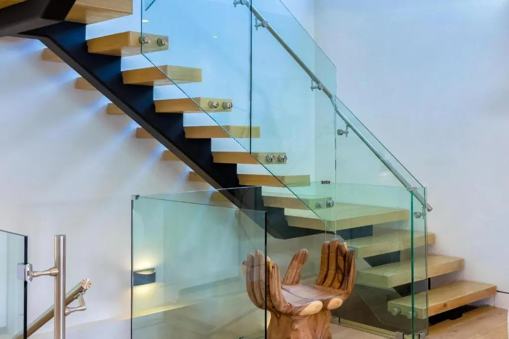 Curson Modern