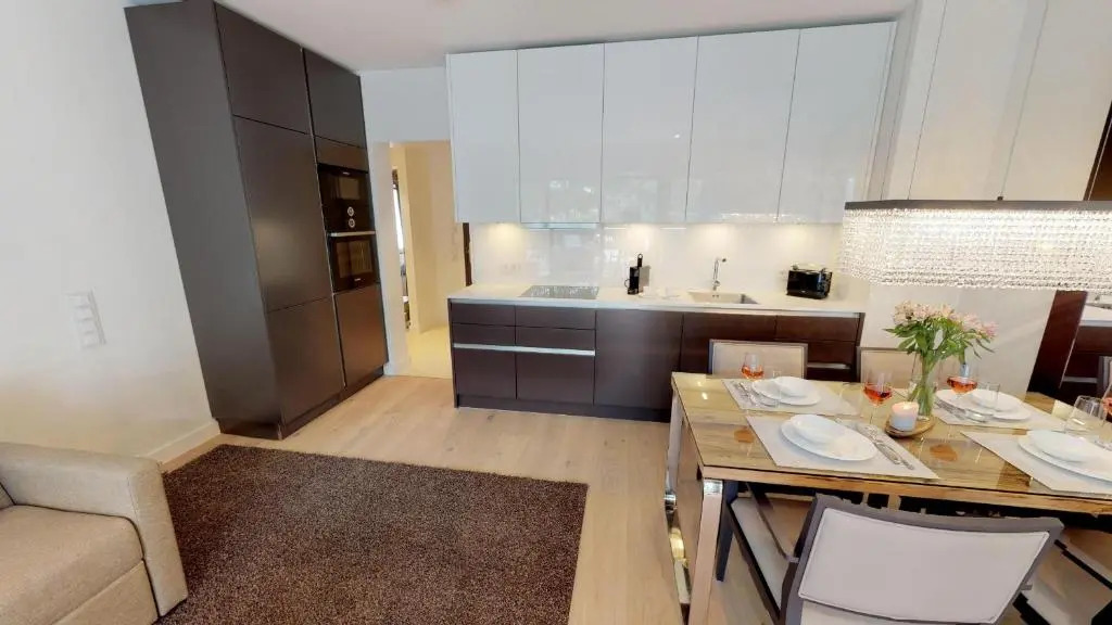 White Pearl Apartment 3.08