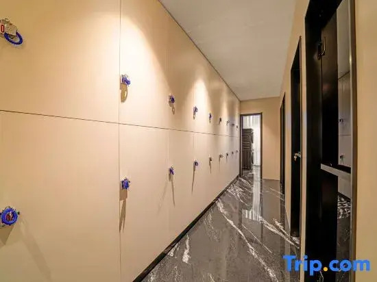 Tianba E-Sports Hotel (Jing'an)