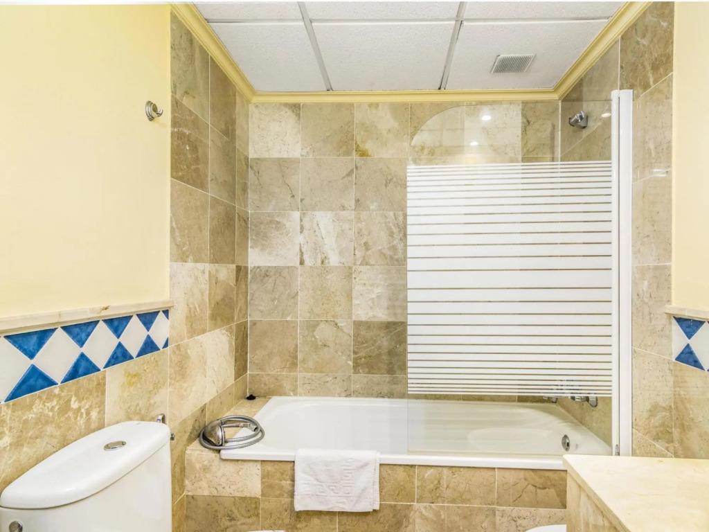 Banana Beach Marbella 4 pax 354