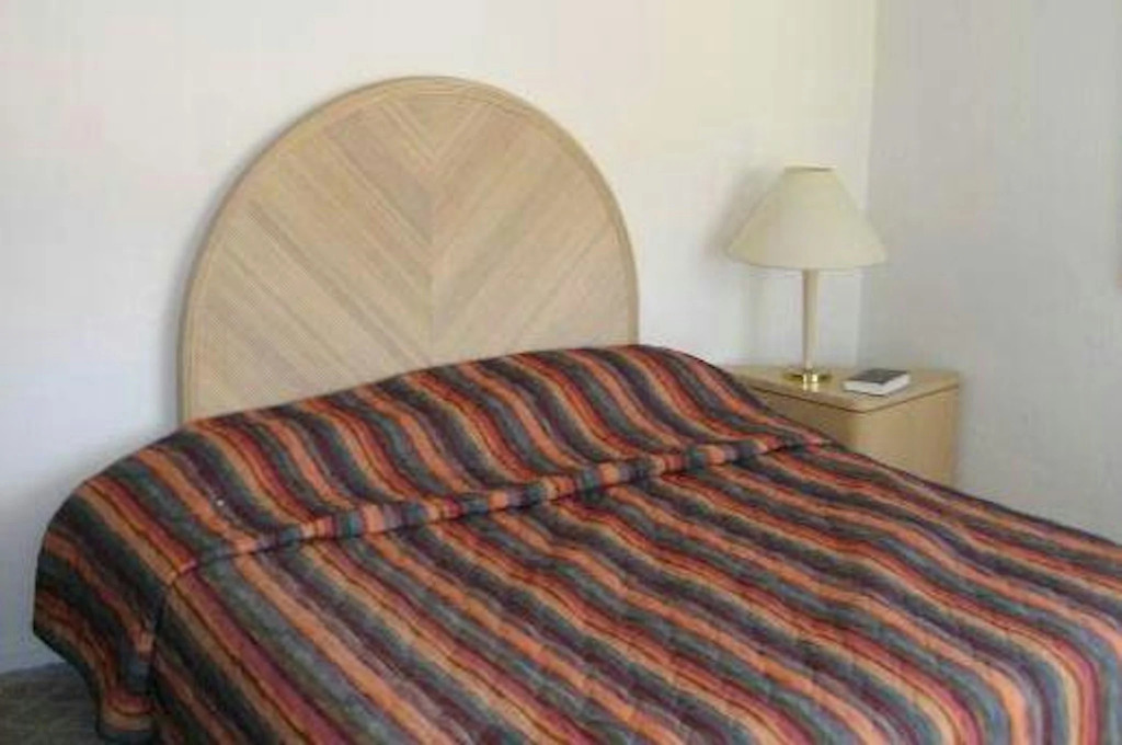 The Vibes Hotel, Trademark Collection by Wyndham