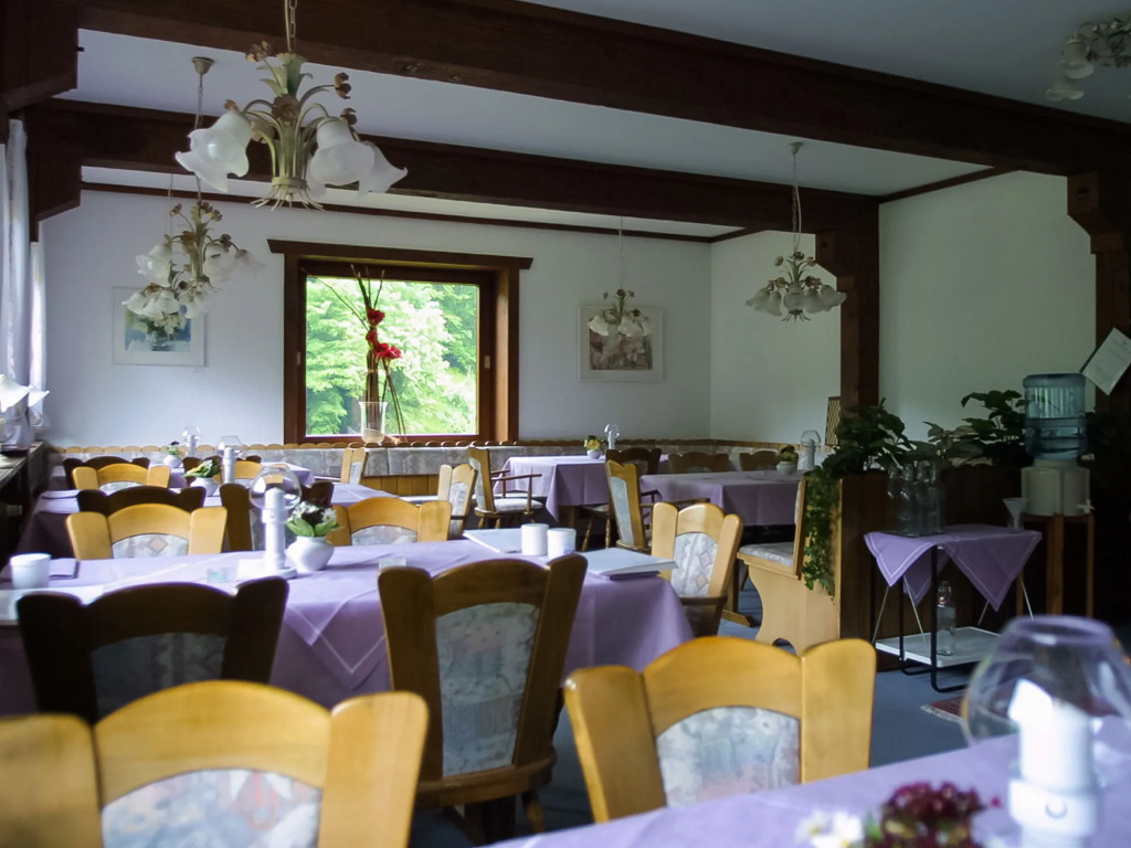 Krähenbad Hotel