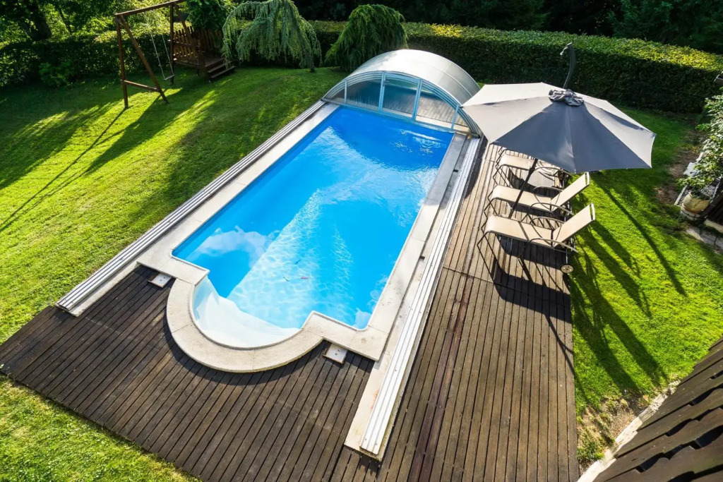 Holiday House in Nature with Pool
