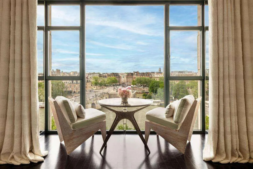 Cheval Blanc Paris & Dior Spa Cheval Blanc Paris