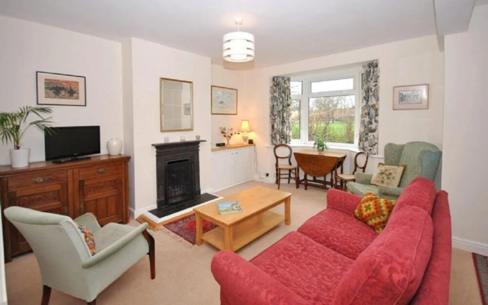 12 Alexandra Road, Chichester