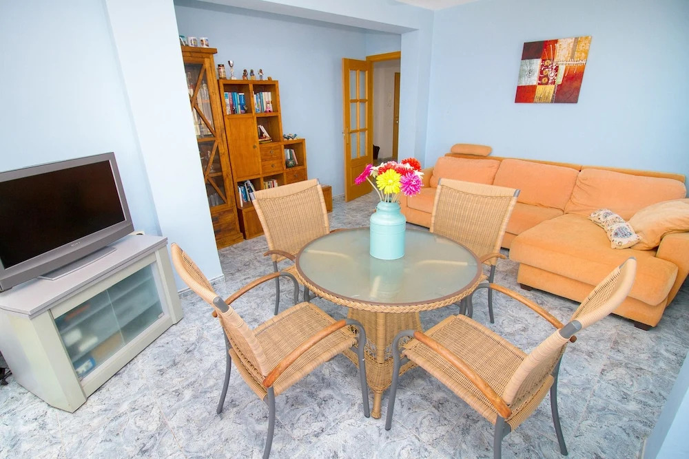 Penthouse in front of the sea by La Recepción