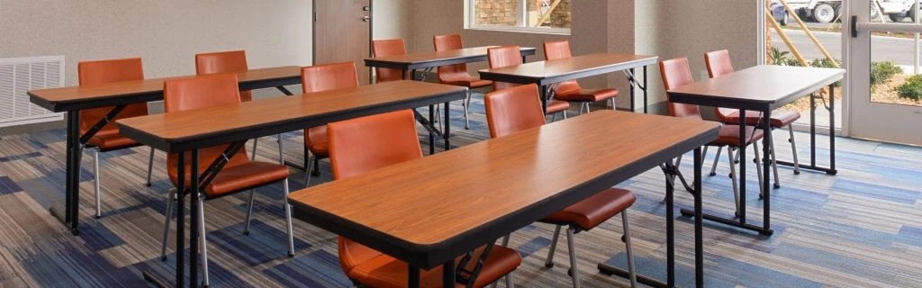 Holiday Inn Express Melbourne West by IHG