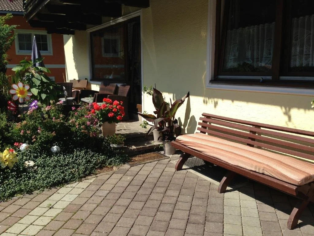 Haus Tenk