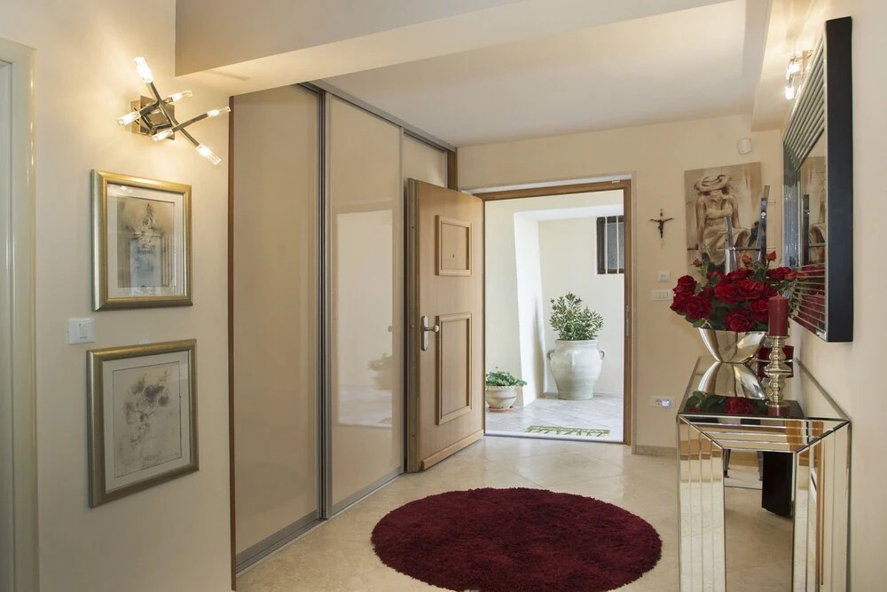 Luxury 5* Seaview Villa With 3 Rooms in Split, With Private Pool, Encl