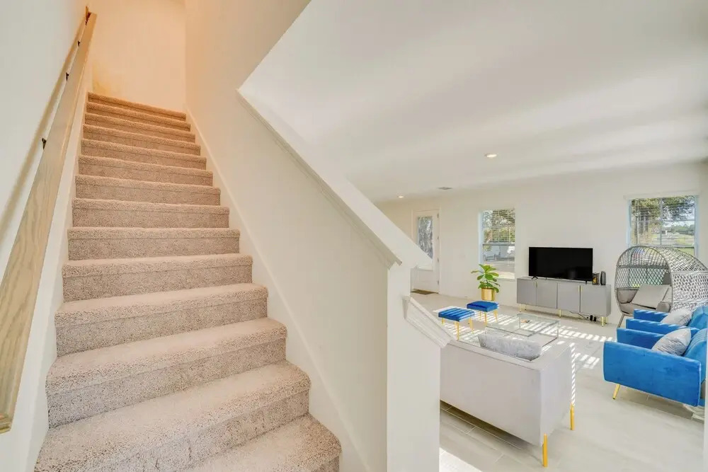 Stylish Four Corners Townhome w/ Resort Amenities