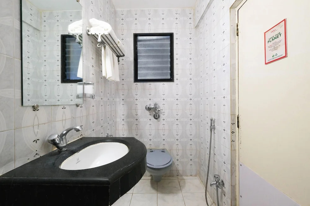 7Apple Hotel - Pune